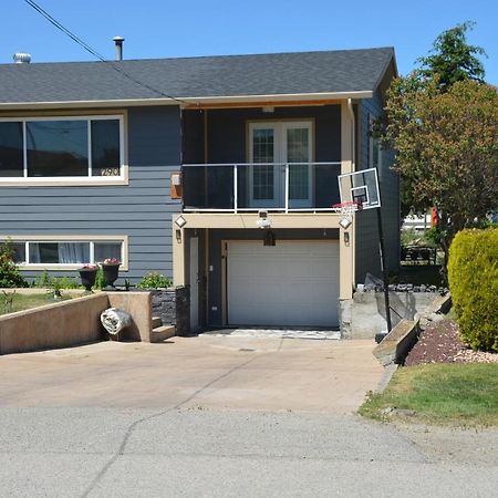 Aasra Home Kelowna Exterior photo
